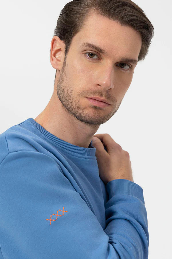 EL PULPO BÁSICA BORDADO CONTRASTE SUDADERA AZUL ÍNDIGO