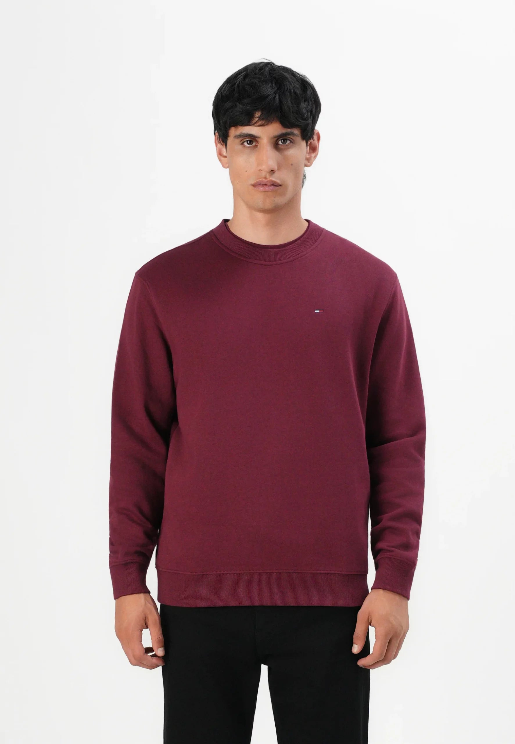 TOMMY JEANS SUDADERA REGULAR FIT BURDEOS