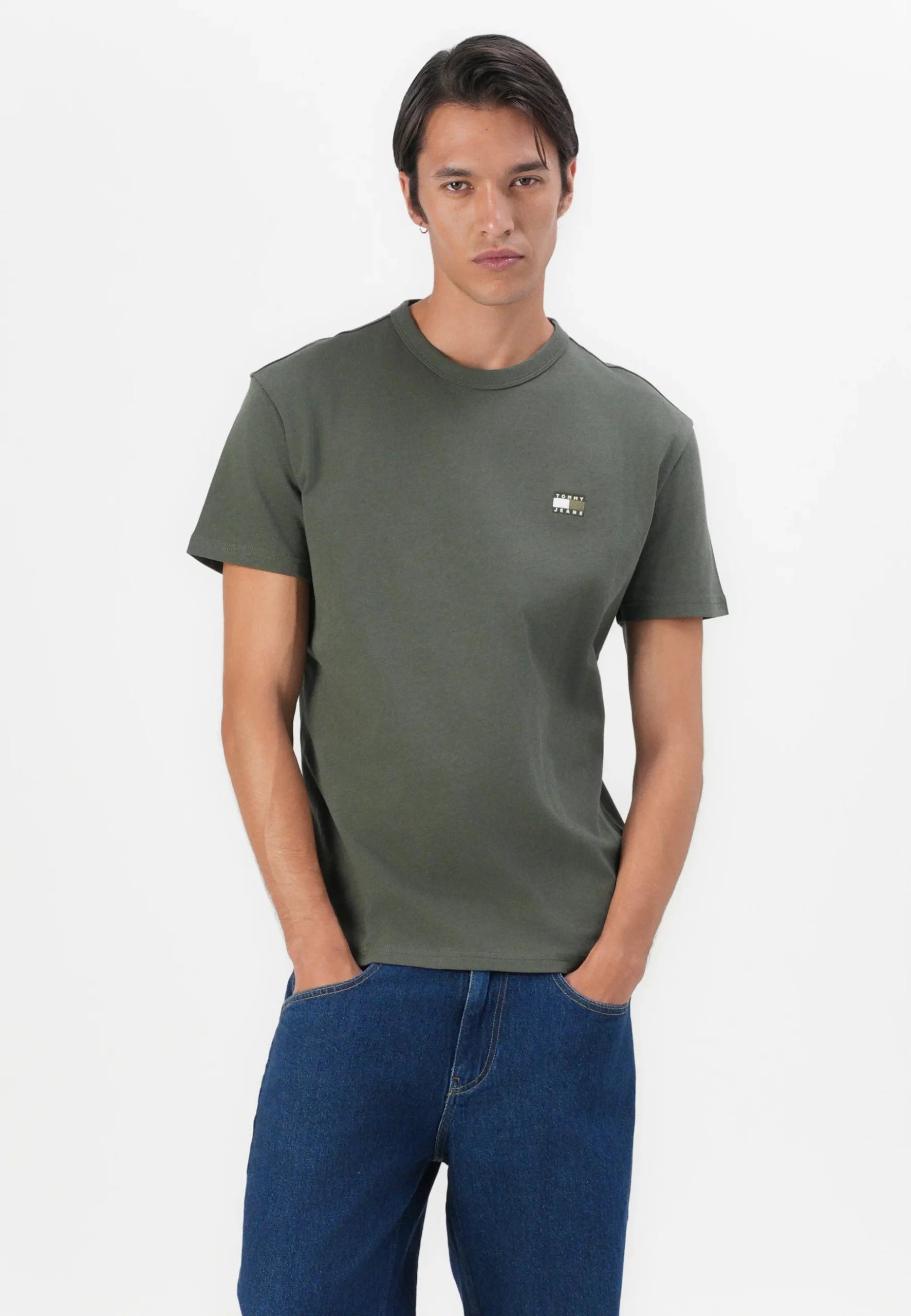 TOMMY JEANS CAMISETA REGULAR FIT VERDE OLIVA