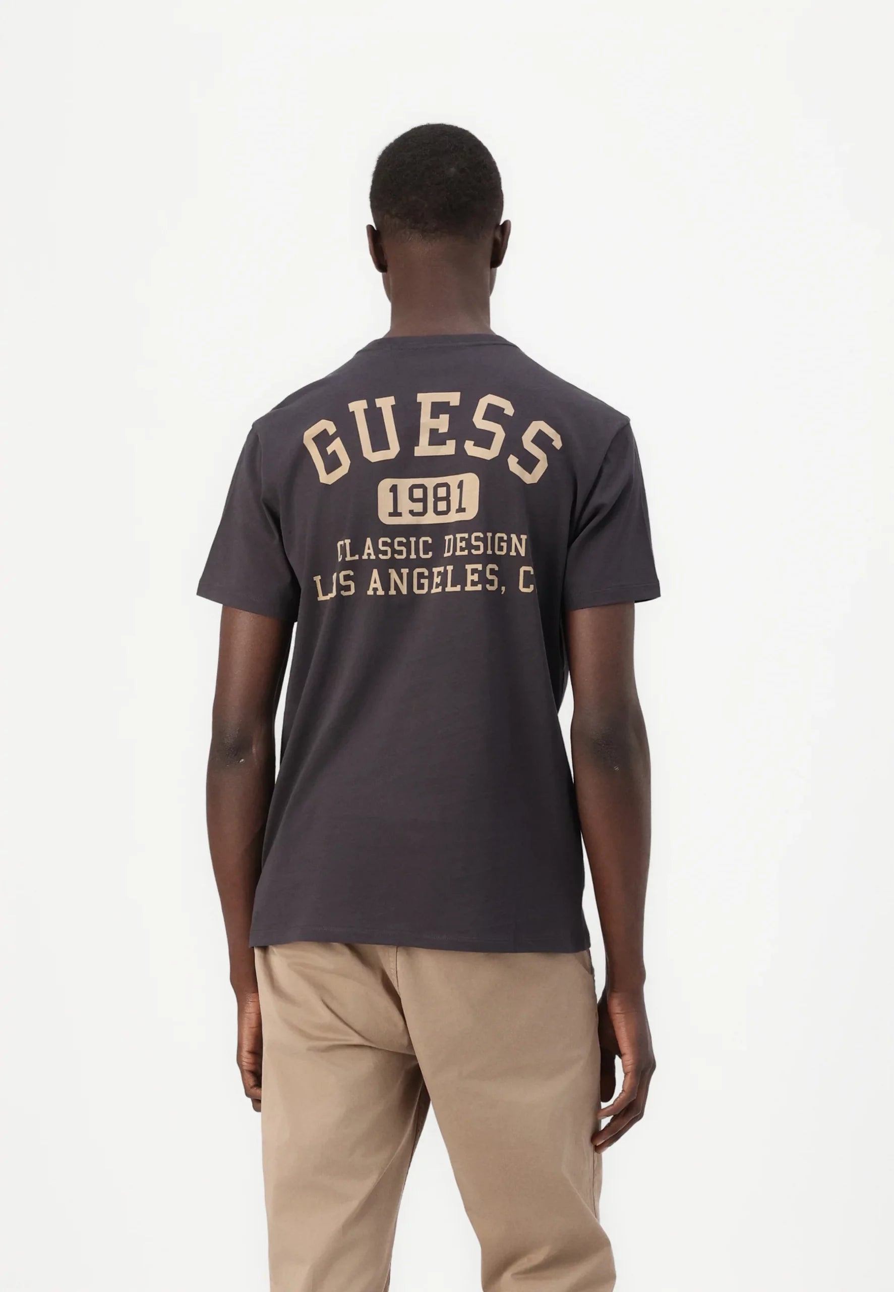 GUESS CLASSIC COLLEGIA CAMISETA REGULAR FIT NEGRA