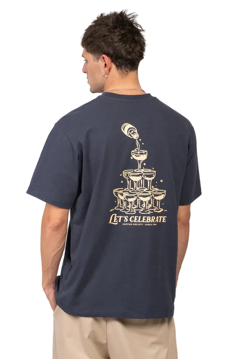 KAOTIKO LET’S CELEBRATE CAMISETA OVERSIZE FIT AZUL MARINO