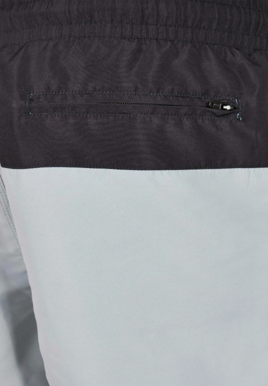 URBAN CLASSICS BAÑADOR NEGRO Y GRIS