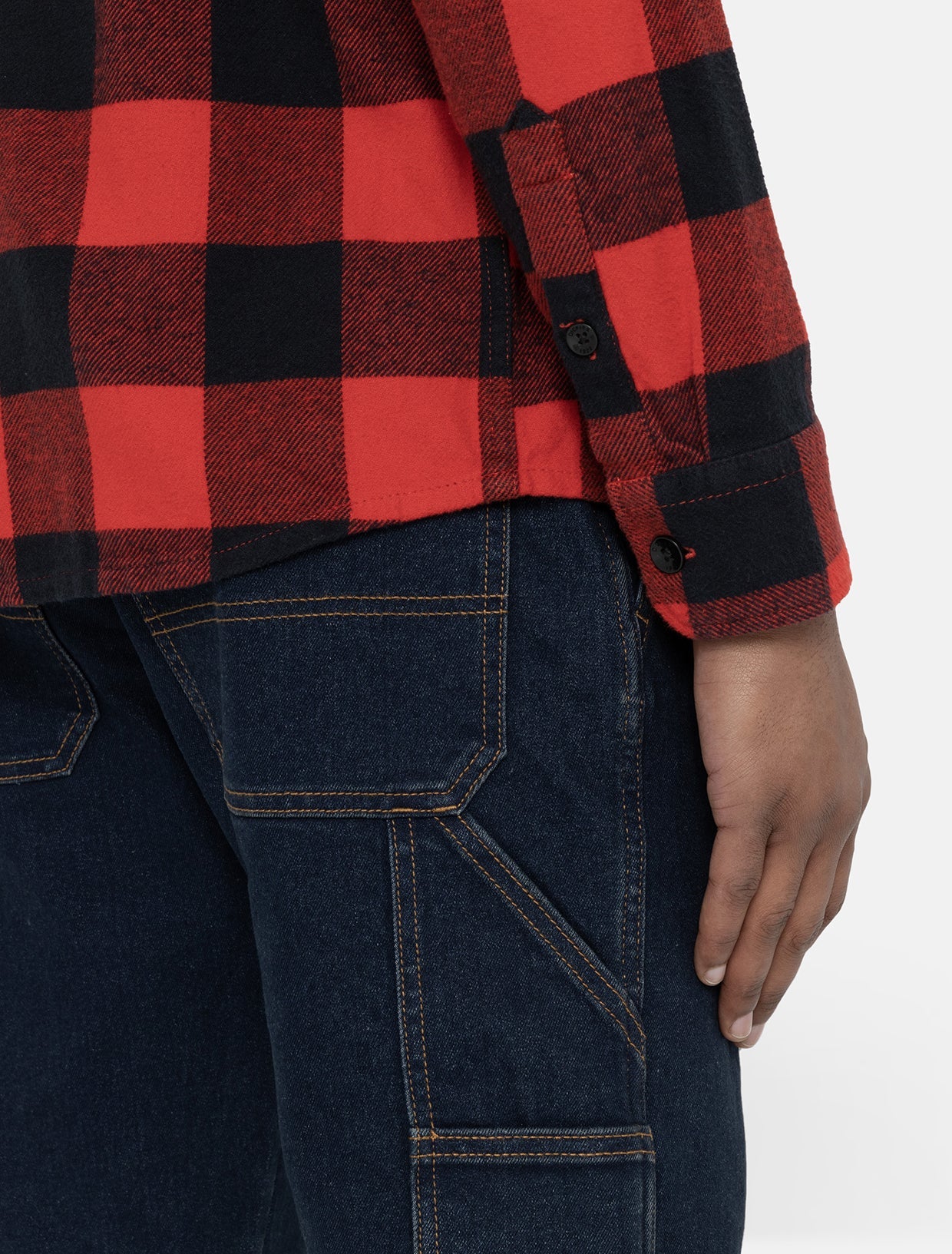 DICKIES SACRAMENTO CAMISA ROJA