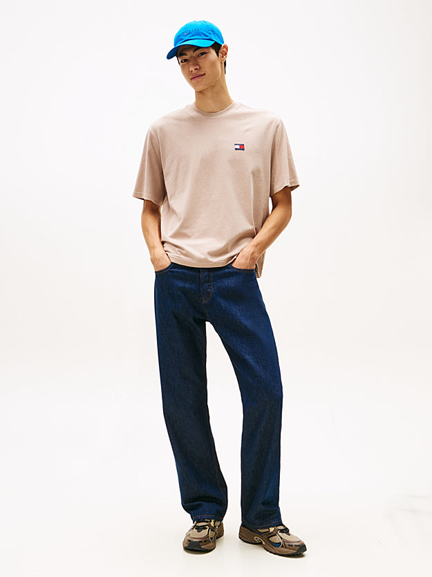 TOMMY JEANS 90S NEW CLASSICS CAMISETA REGULAR FIT COASTAL TAUPE