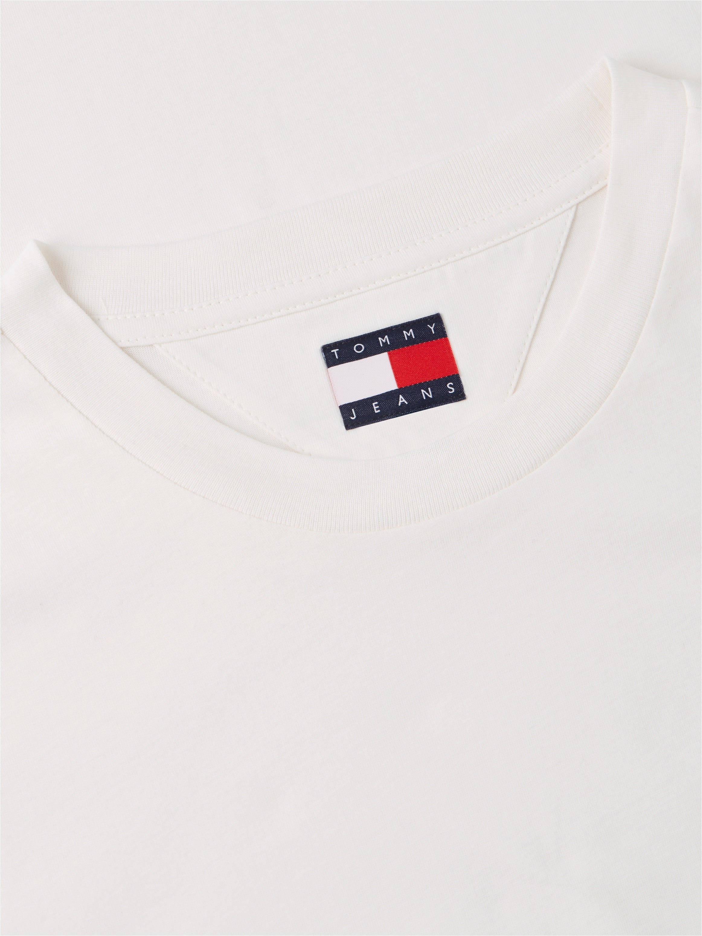 TOMMY JEANS CAMISETA LOGO PECHO 90´S MULTICOLOR SLIM FIT BLANCO ROTO