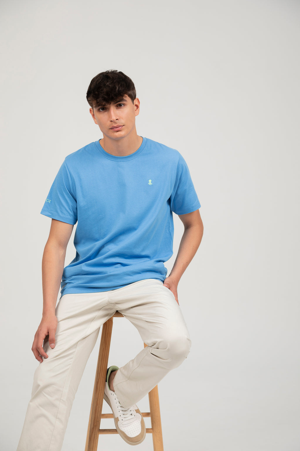 EL PULPO CAMISETA BASICA SLIM LOGO PECHO AZUL