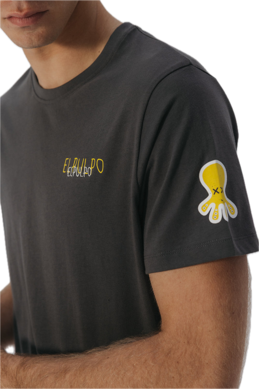EL PULPO CAMISTA ESTAMPADO TRIPLE LOGO AMARILLO DESGASTADO GRIS