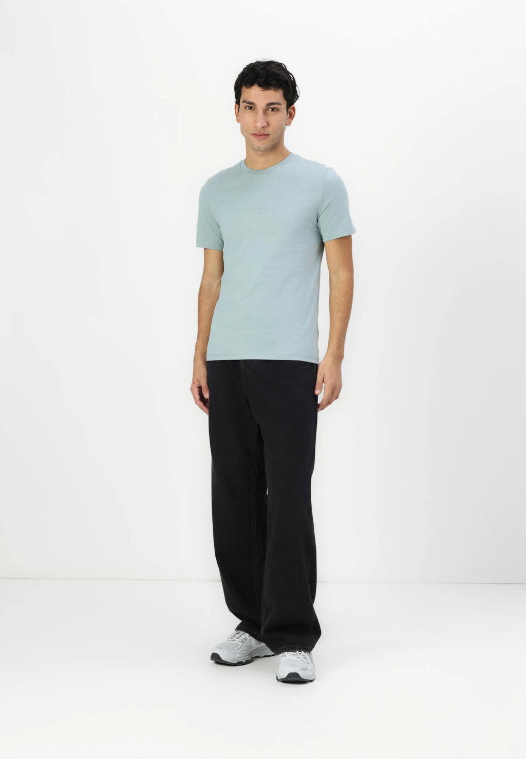 GUESS AIDY CAMISETA REGULAR FIT AZUL CLARO