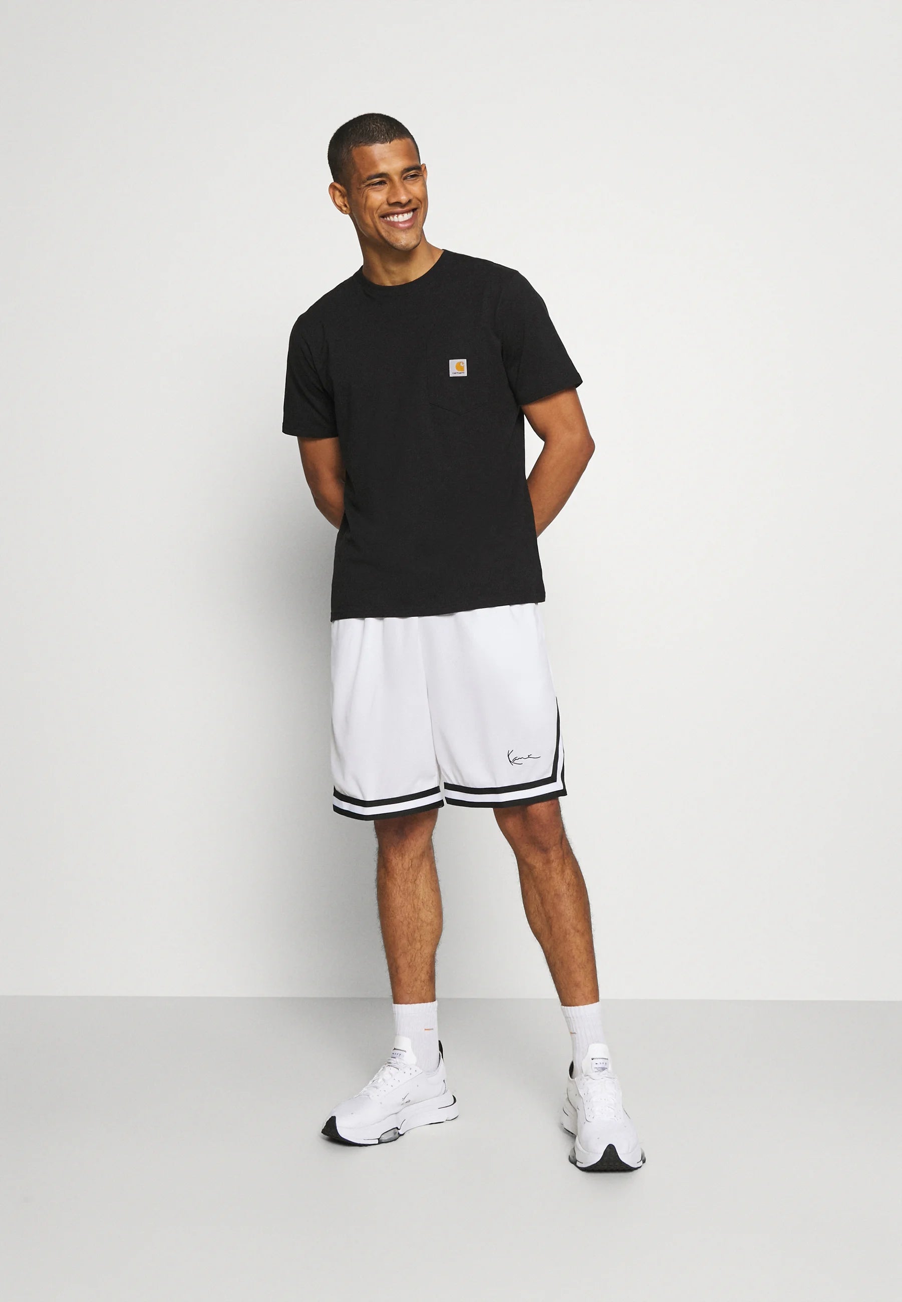 KARL KANI SIGNATURE MESH SHORT BERMUDA DEPORTIVA REGULAR FIT BLANCA