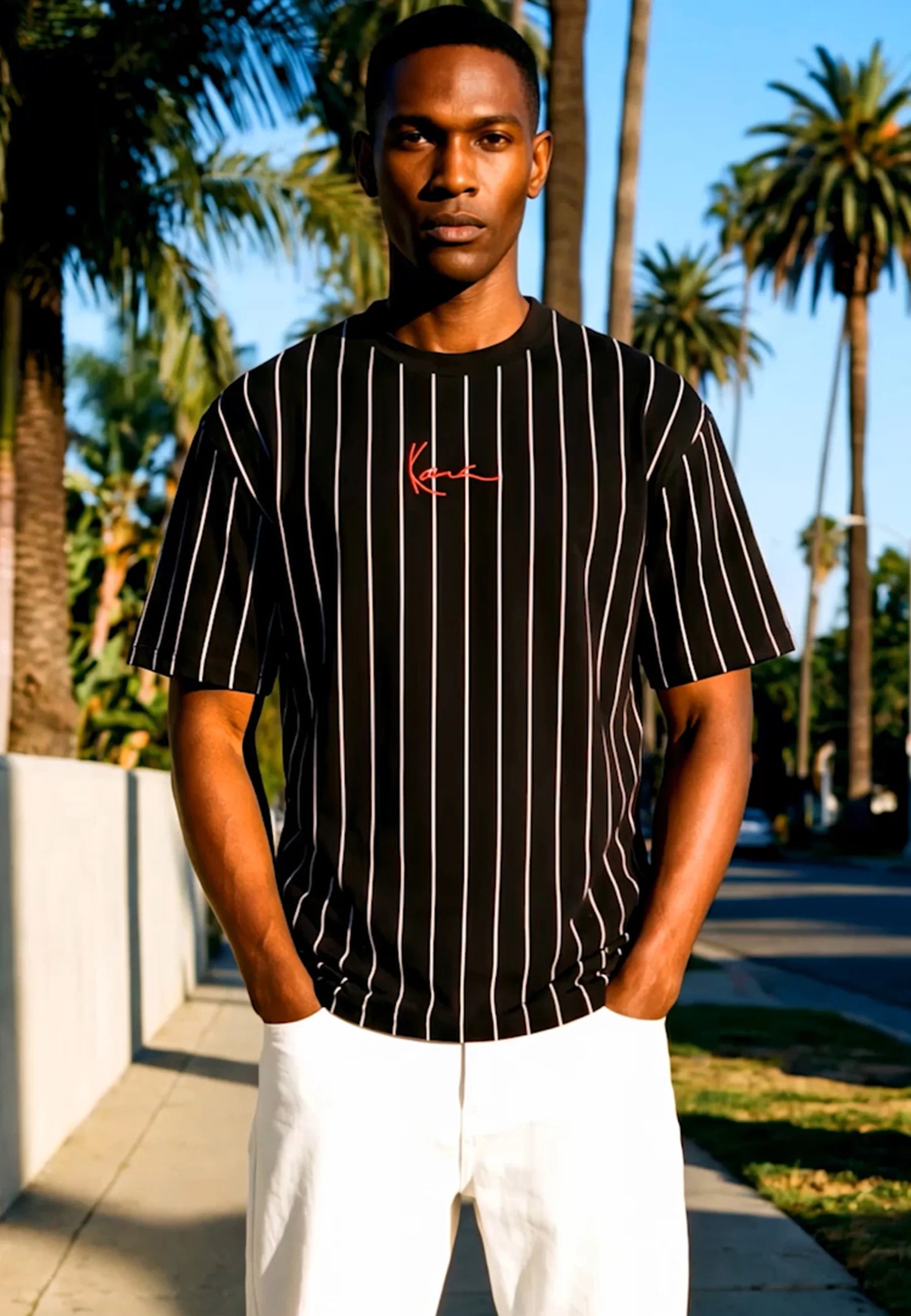 KARL KANI CAMISETA RAYAS SIGNATURE NEGRA
