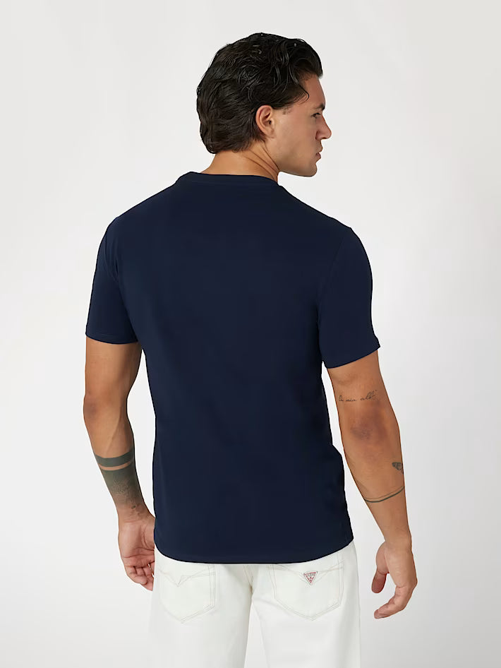 GUESS CORE CAMISETA LOGO PEQUEÑO  REGULAR FIT AZUL MARINO