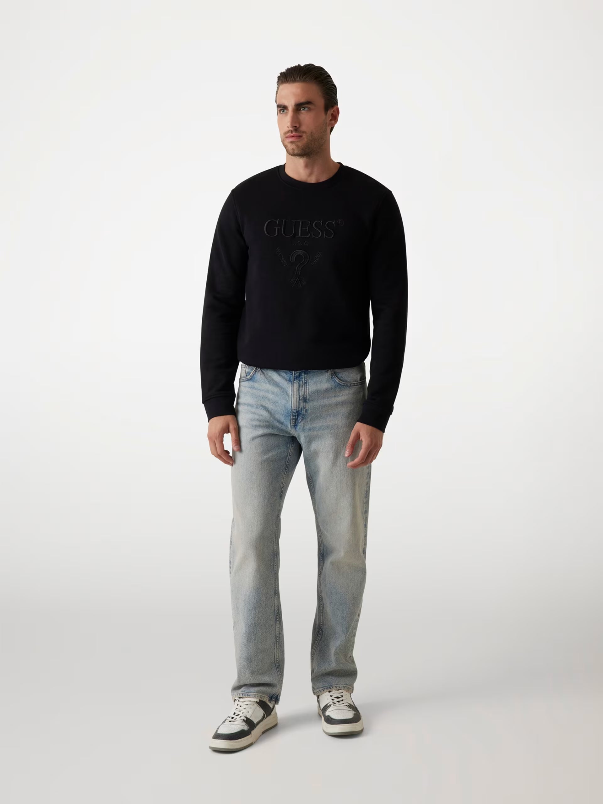 GUESS LOGOTIPO FRONTAL SUDADERA REGULAR FIT NEGRA