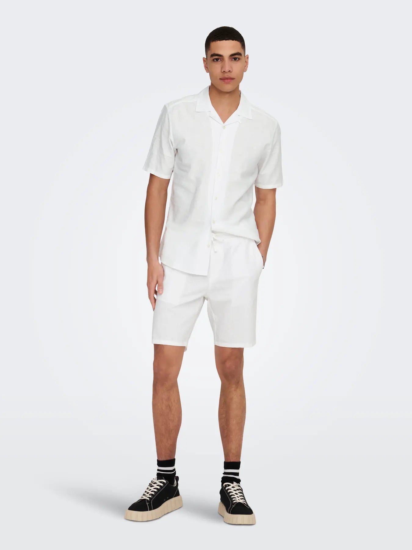 ONLY BERMUDA LINO ONSLINUS BLANCA
