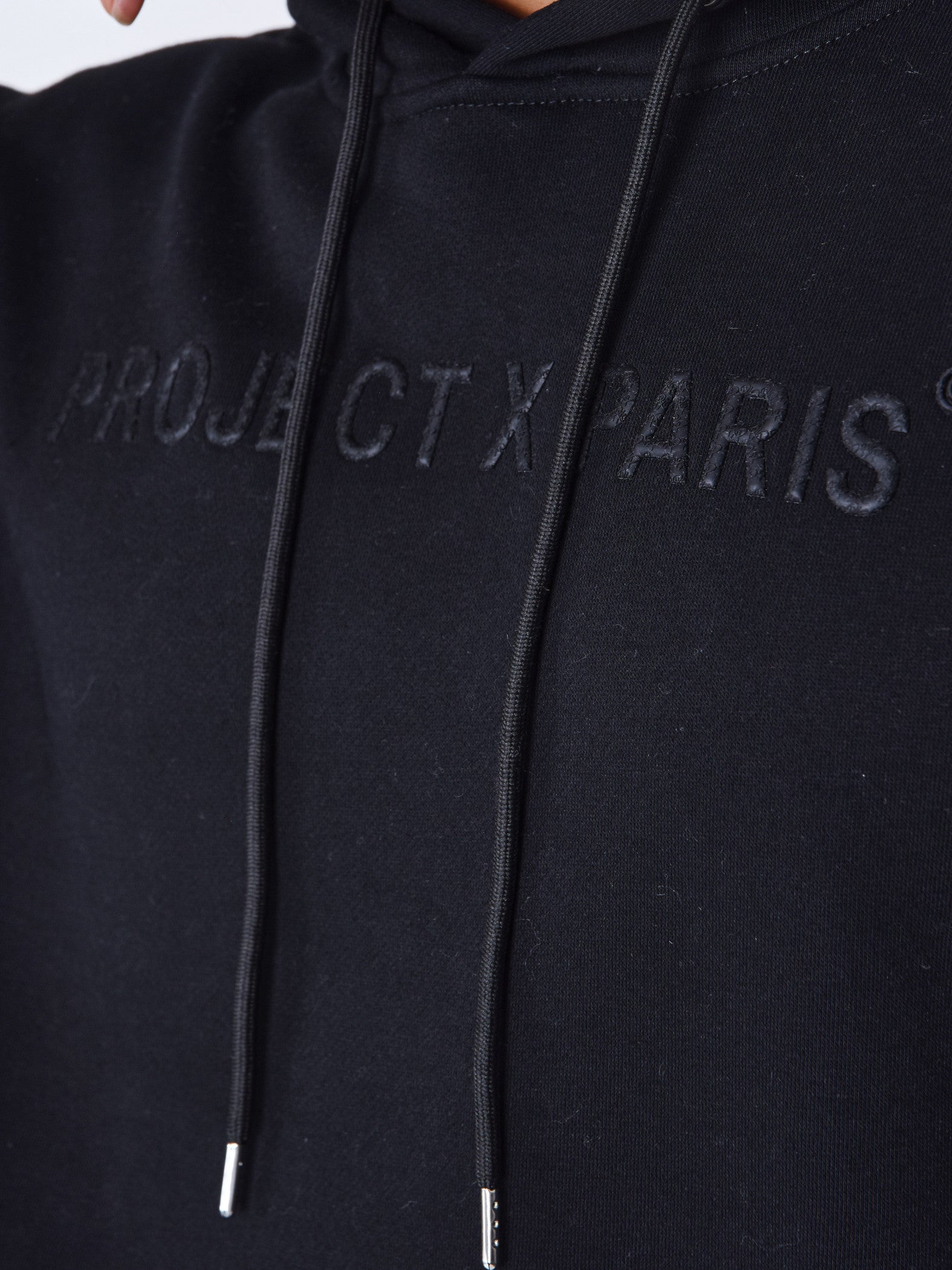 PROJECT PARIS SUDADERA CON CAPUCHA LOGO ENGOMADO   NEGRO