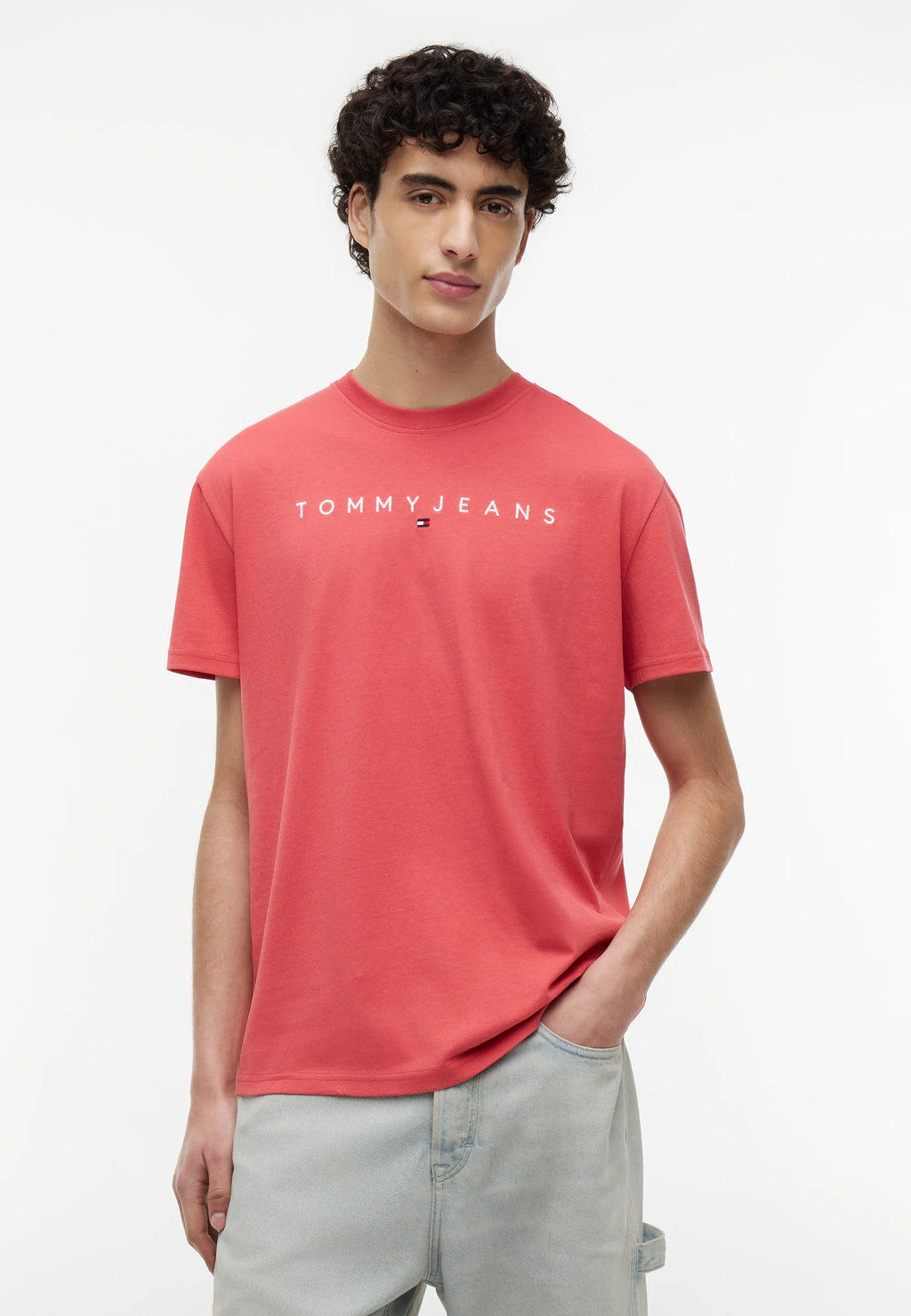 TOMMY JEANS  CAMISETA REGULAR FIT LOGO LINEAL ROJA