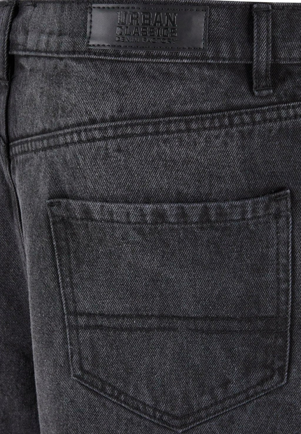 URBAN CLASSICS 90's BERMUDA LOOSE FIT NEGRO LAVADO