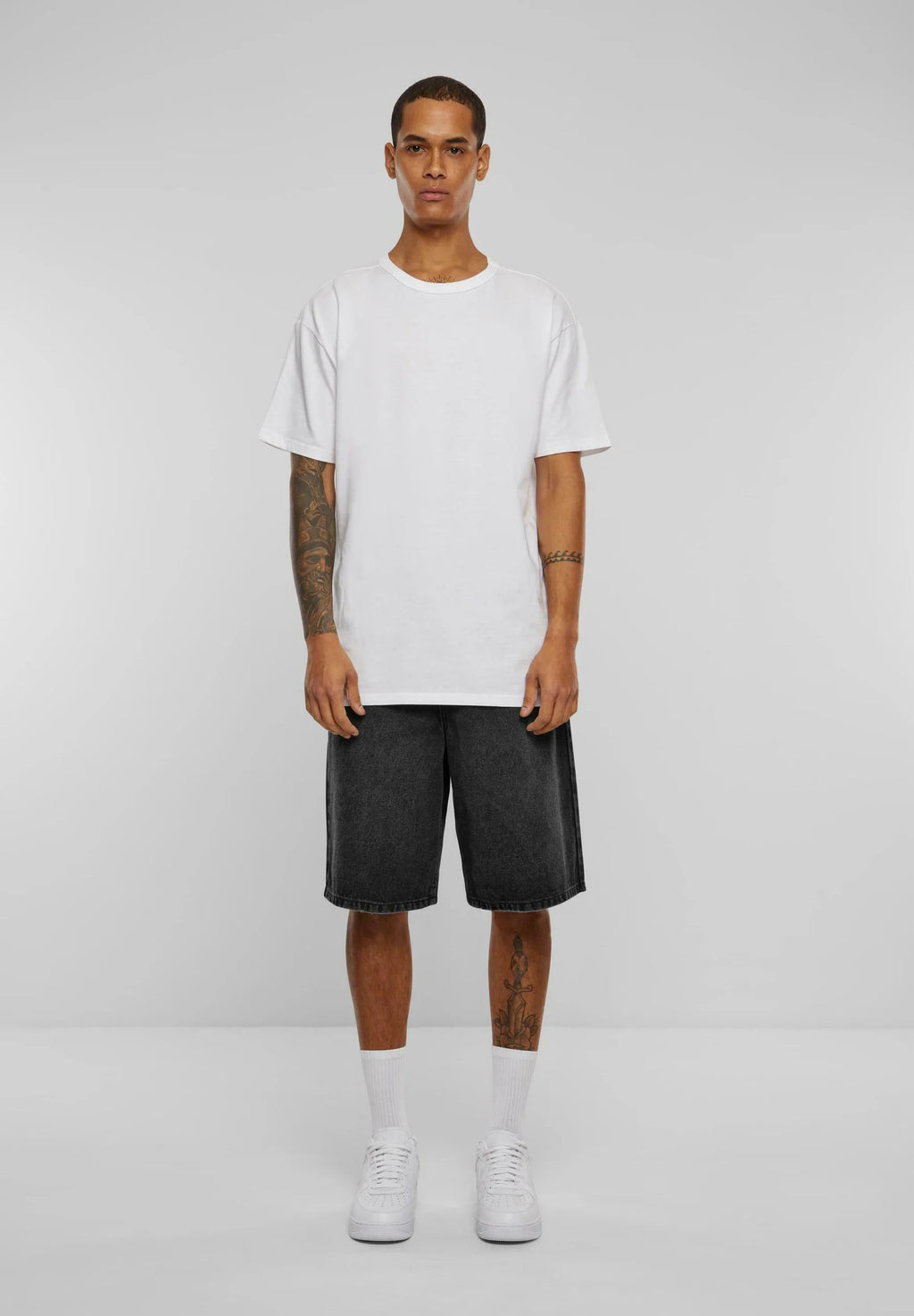 URBAN CLASSICS 90's BERMUDA LOOSE FIT NEGRO LAVADO