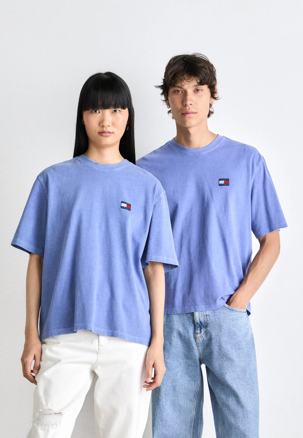 TOMMY JEANS CAMISETA BOXY FIT AZUL