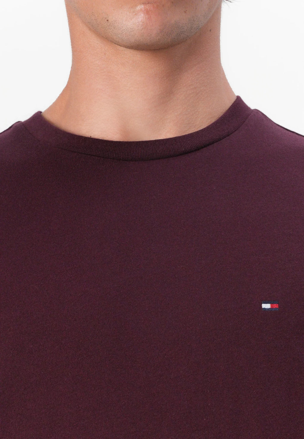 TOMMY JEANS CAMISETA SLIM FIT BURDEOS