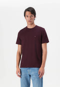TOMMY JEANS CAMISETA SLIM FIT BURDEOS