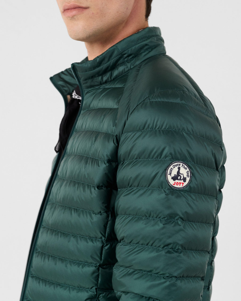 JOTT MATT CHAQUETA PLUMÍFERO CORTE CLÁSICO VERDE BOSQUE