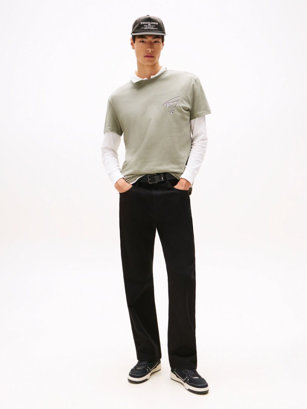 TOMMY JEANS SIGN CITY CAMISETA REGULAR FIT KAKI